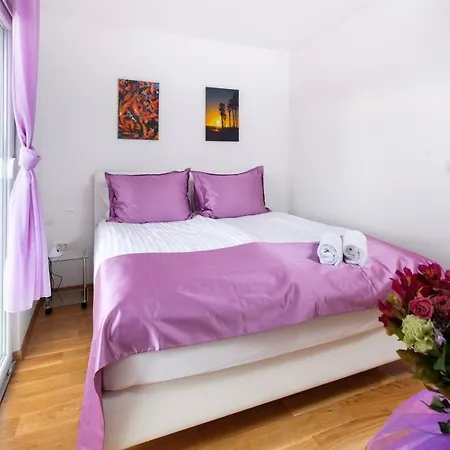 Grzeta Apartamento Podstrana